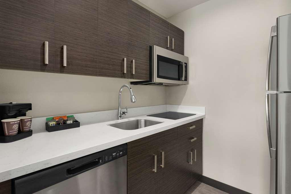 Homewood Suites By Hilton Springfield Medical District Room photo