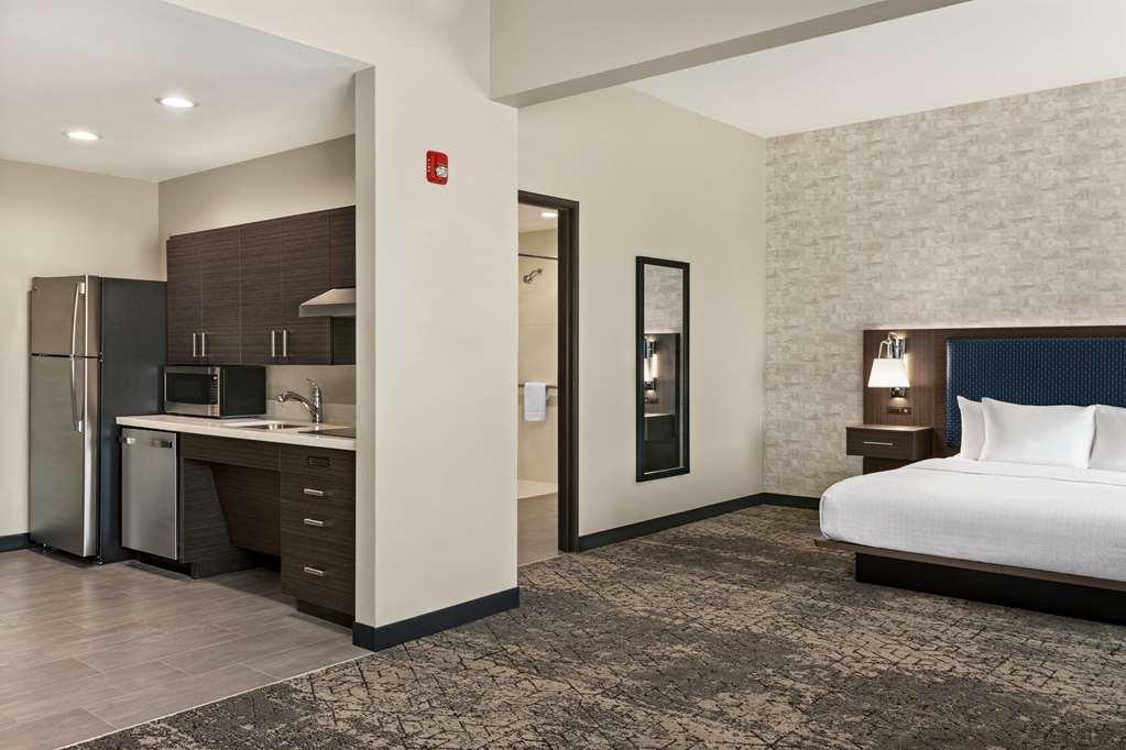 Homewood Suites By Hilton Springfield Medical District Room photo