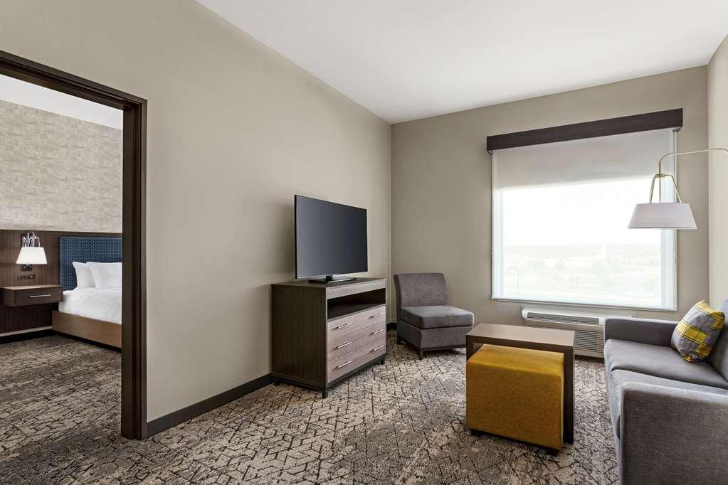 Homewood Suites By Hilton Springfield Medical District Room photo